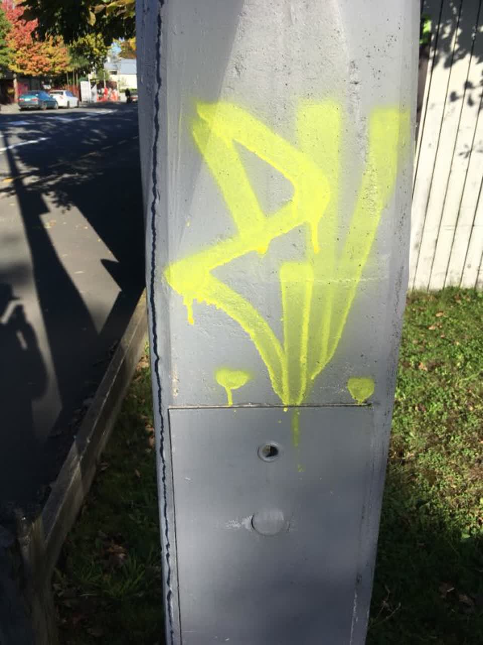 The photograph attached to this graffiti report