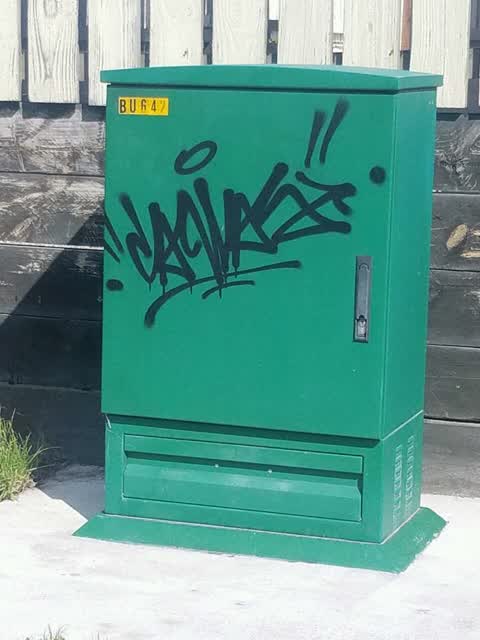 Graffiti, a report photo