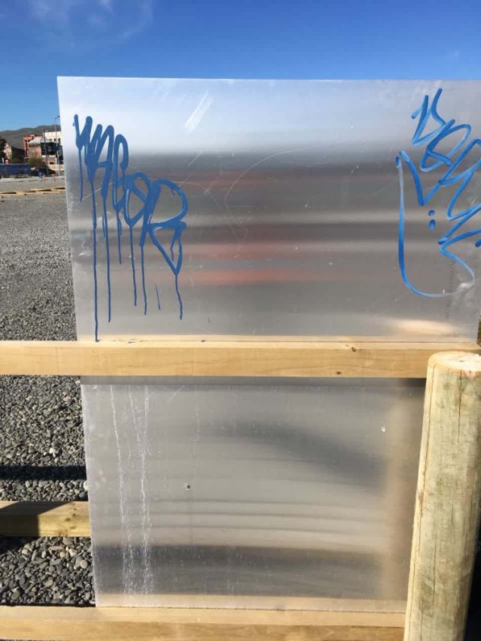 The photograph attached to this graffiti report