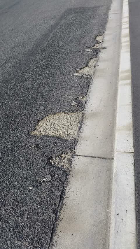 Roading/Streets, a report photo