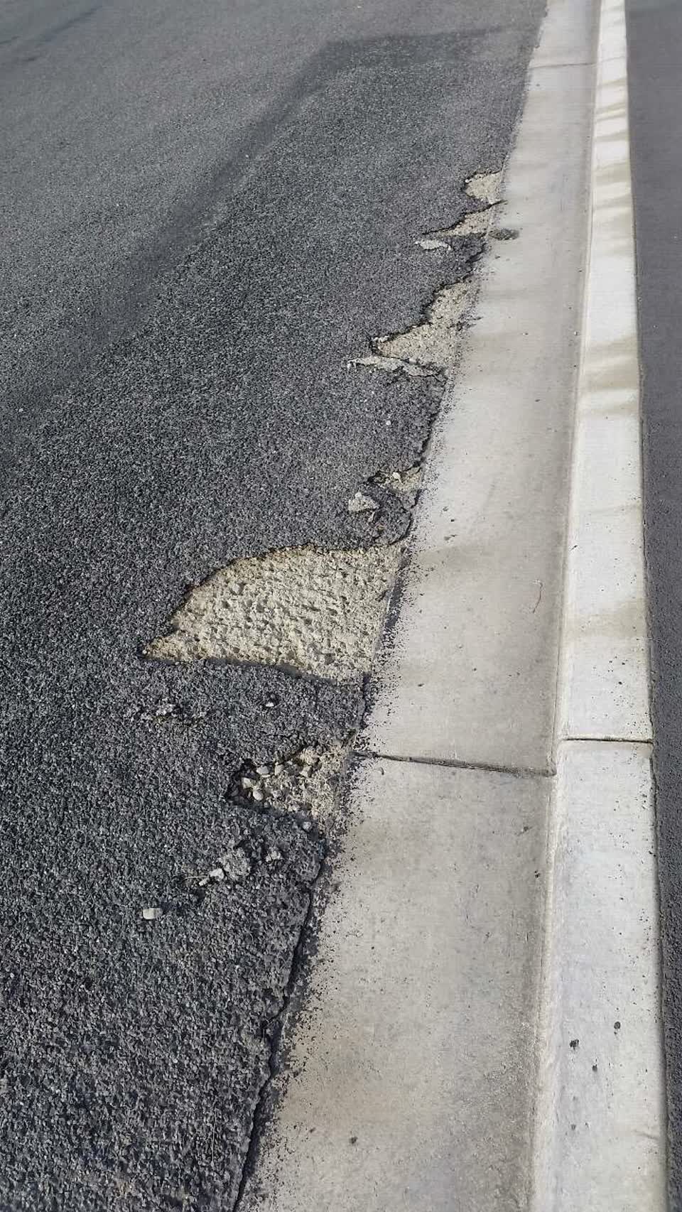 The photograph attached to this roading/streets report