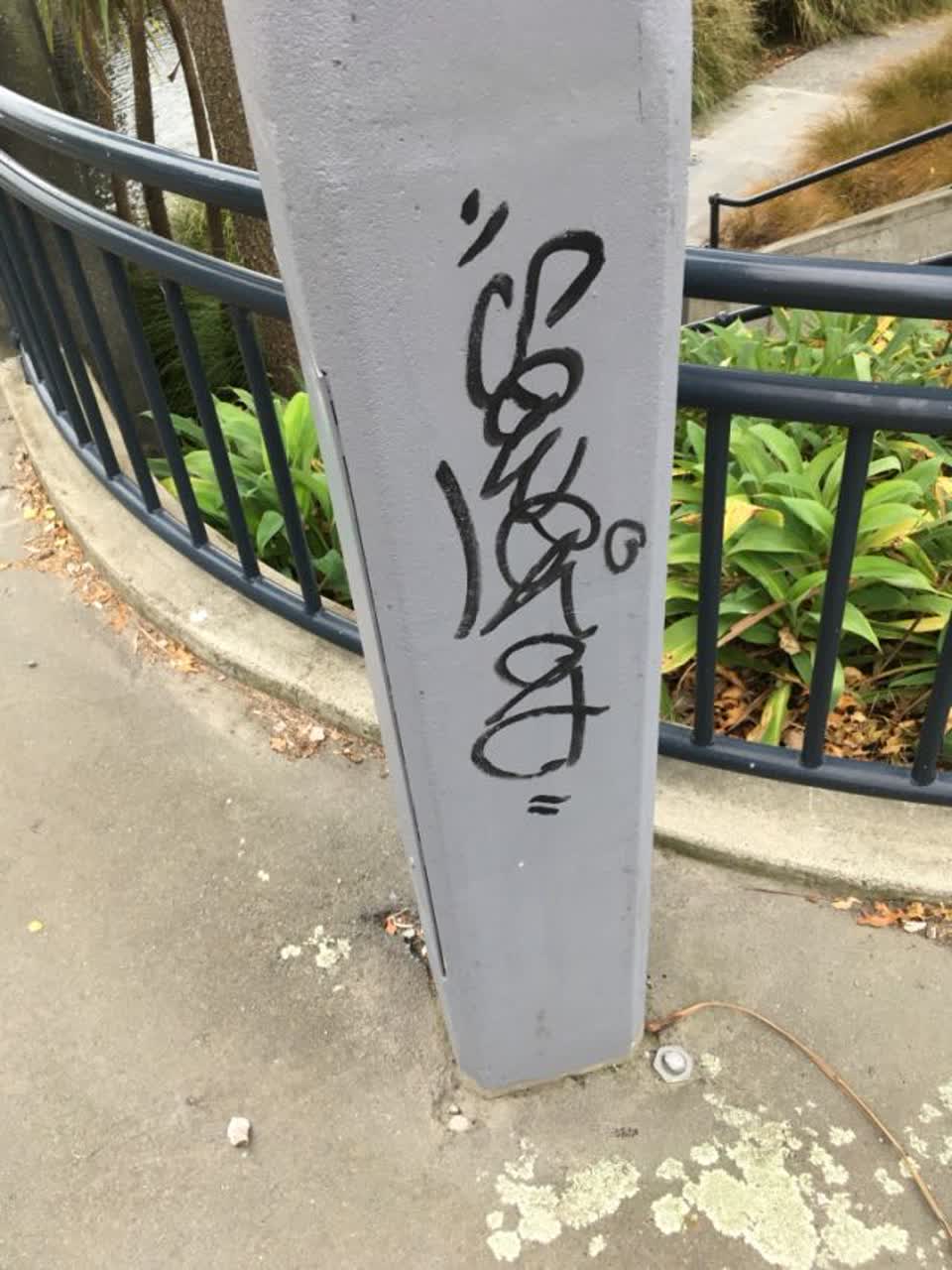 The photograph attached to this graffiti report
