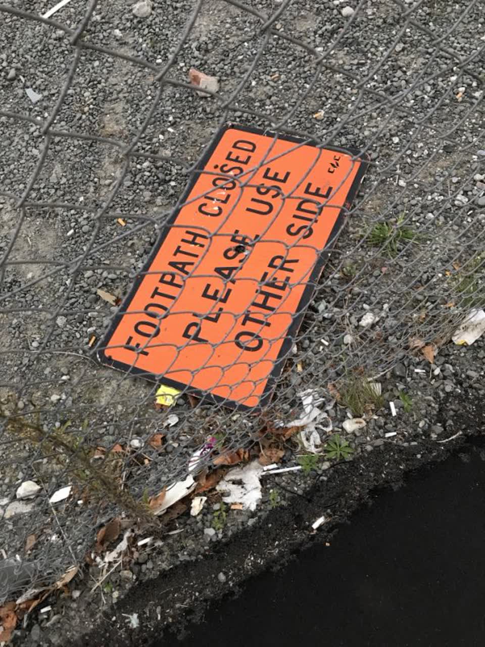 The photograph attached to this roading/streets report