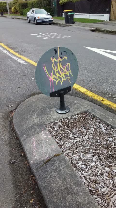 Graffiti, a report photo