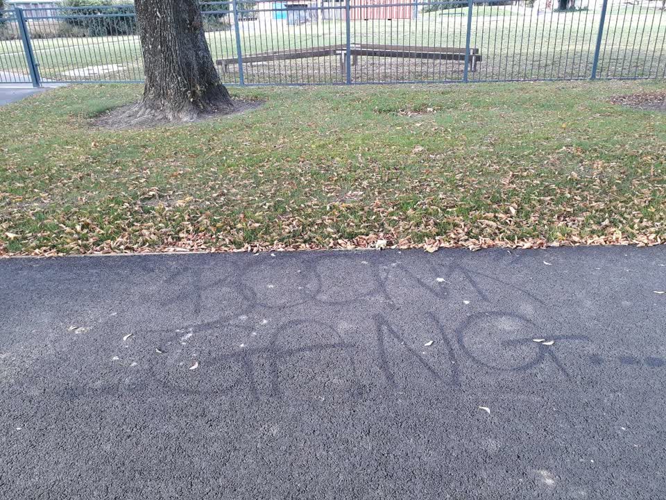 The photograph attached to this graffiti report