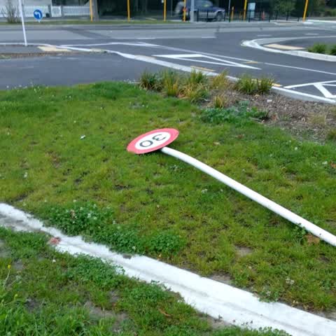 Roading/Streets, a report photo