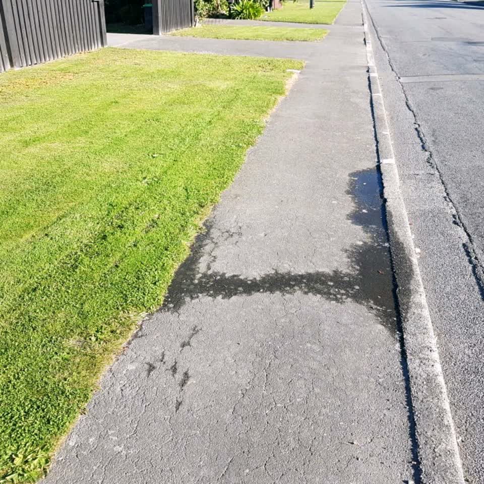 The photograph attached to this water supply report