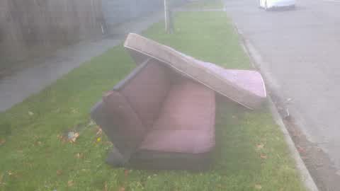 Rubbish/Recycling, a report photo