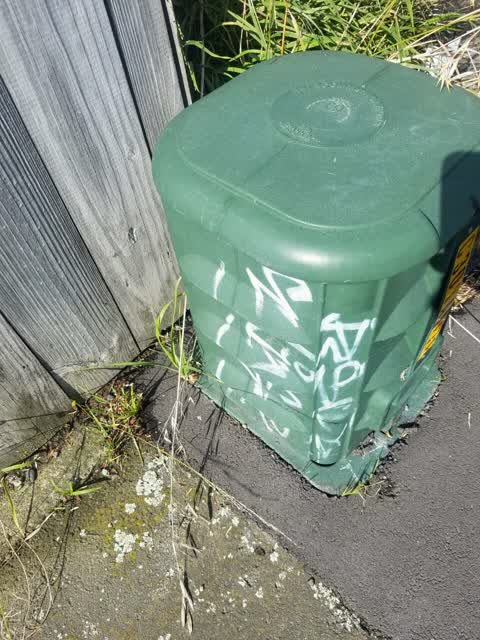 Graffiti, a report photo
