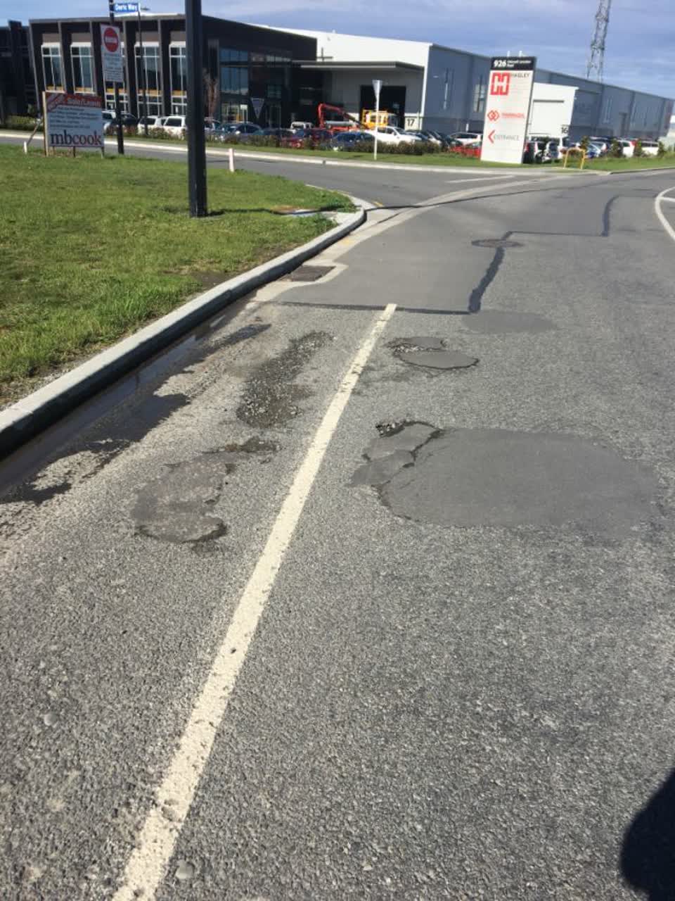 The photograph attached to this roading/streets report