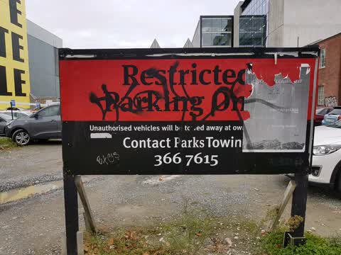 Graffiti, a report photo