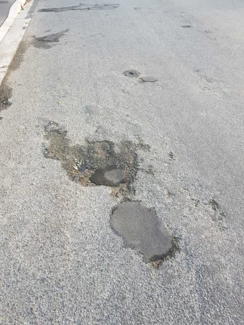 Roading/Streets, a report photo