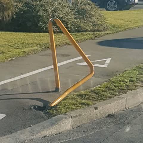 Roading/Streets, a report photo