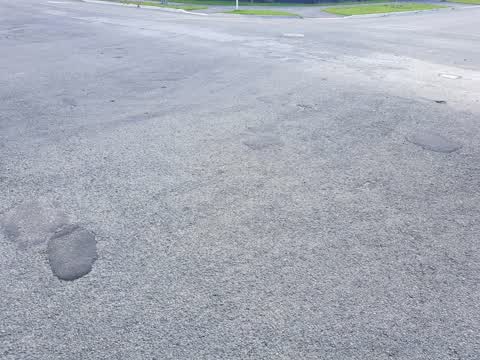 Roading/Streets, a report photo