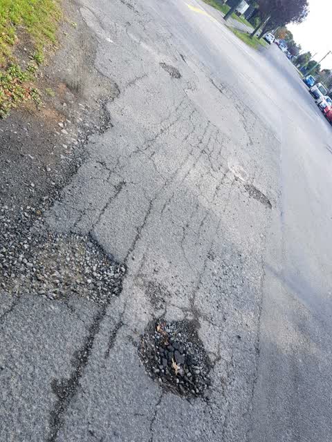 Roading/Streets, a report photo