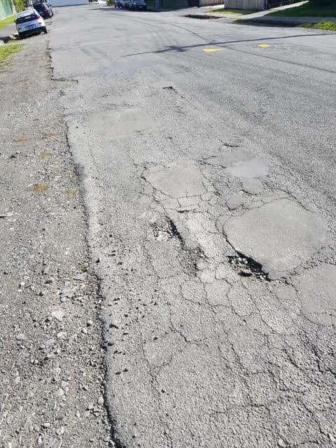 Roading/Streets, a report photo