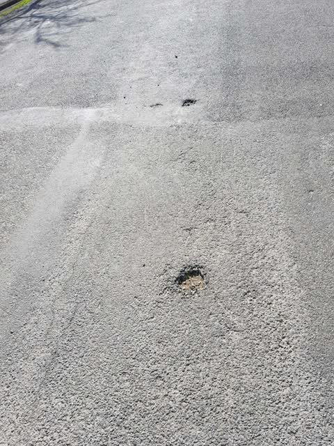 Roading/Streets, a report photo