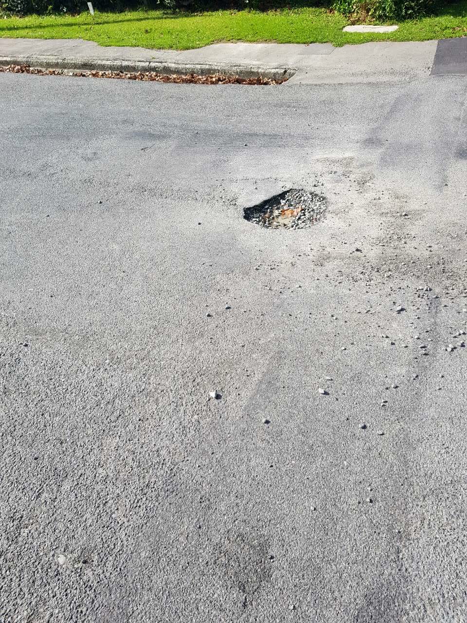 The photograph attached to this roading/streets report