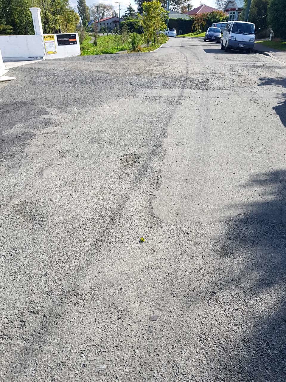 The photograph attached to this roading/streets report