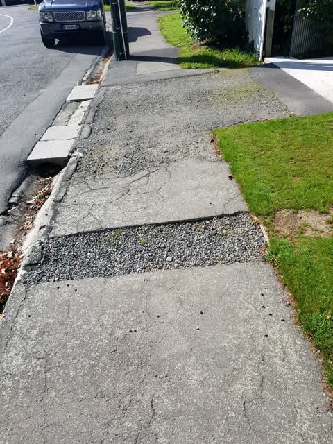 Roading/Streets, a report photo