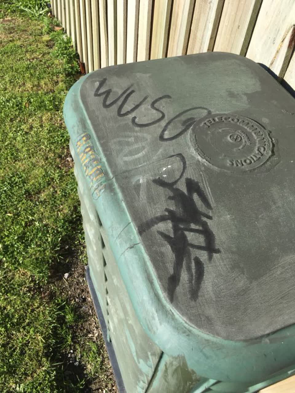 The photograph attached to this graffiti report