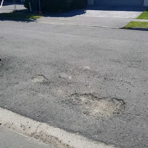 Roading/Streets, a report photo
