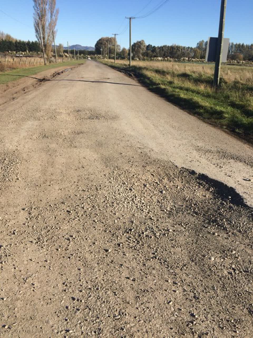 The photograph attached to this roading/streets report