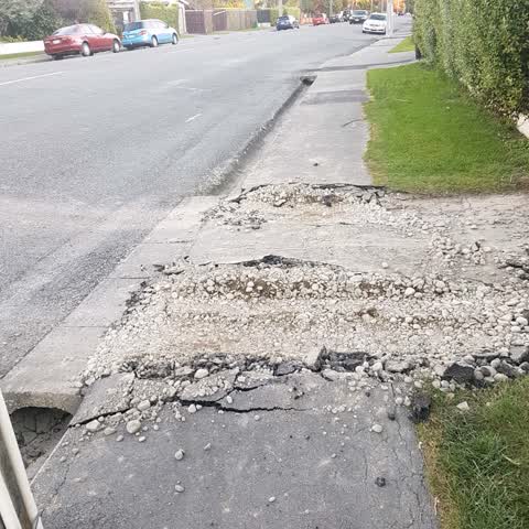 Roading/Streets, a report photo