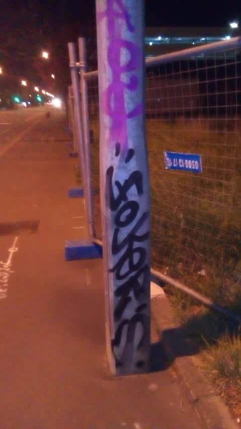 Graffiti, a report photo