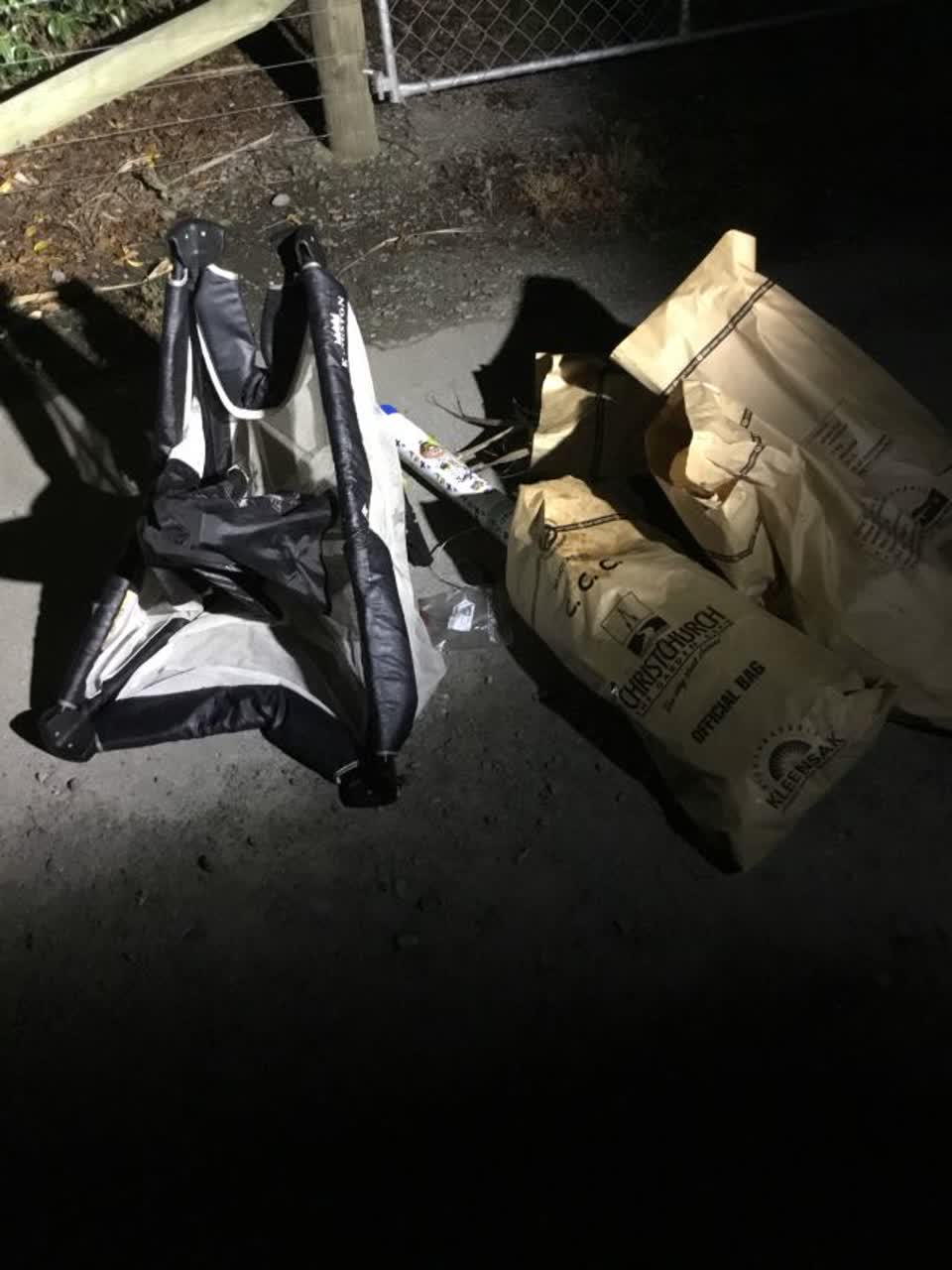 The photograph attached to this rubbish/recycling report