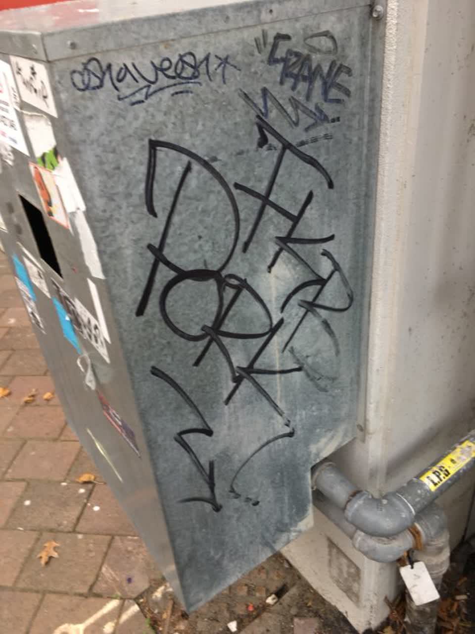The photograph attached to this graffiti report