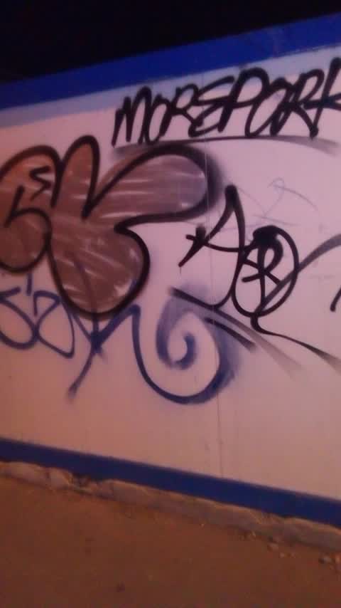 Graffiti, a report photo