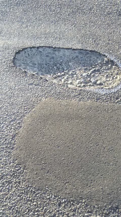 Roading/Streets, a report photo