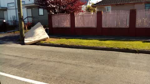 Rubbish/Recycling, a report photo