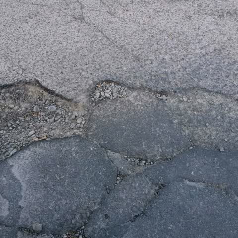 Roading/Streets, a report photo