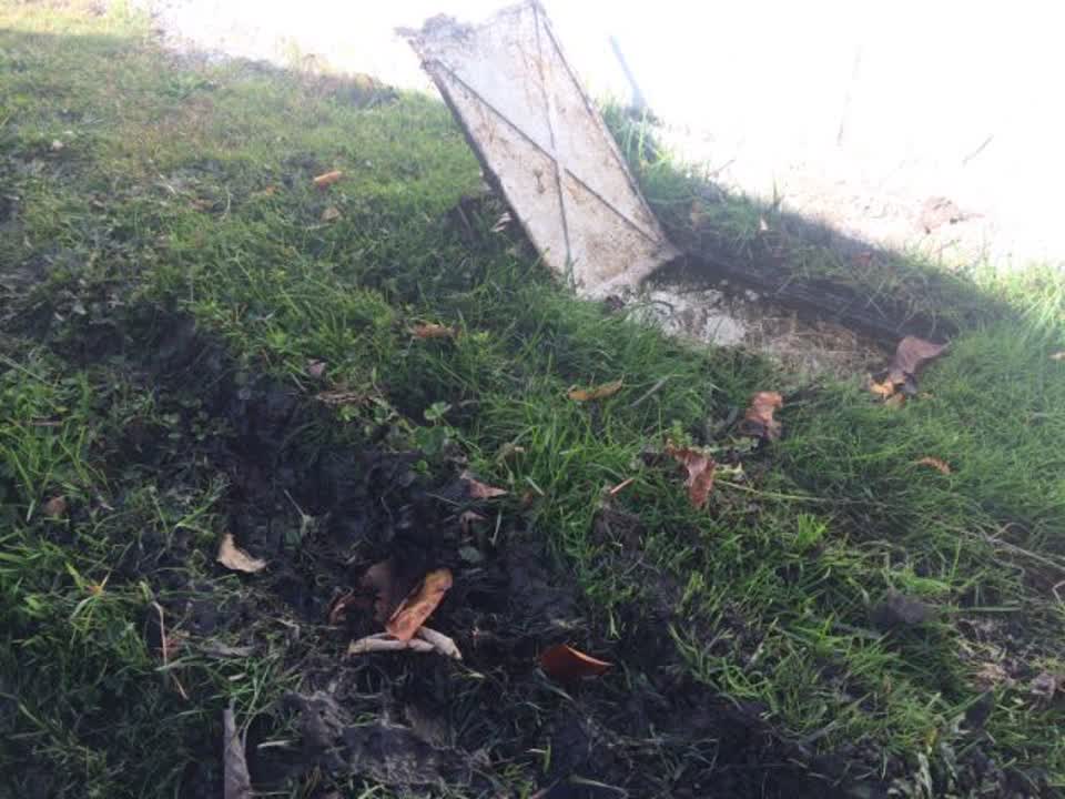 The photograph attached to this water supply report