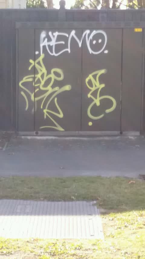 Graffiti, a report photo