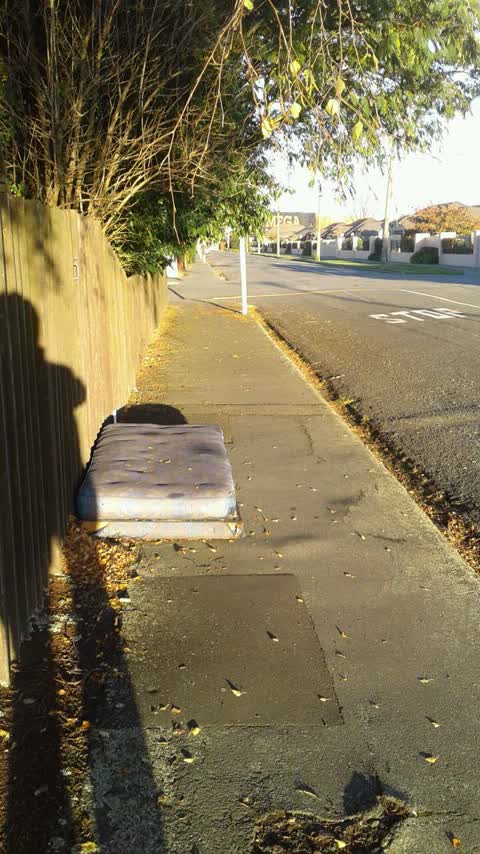 Rubbish/Recycling, a report photo