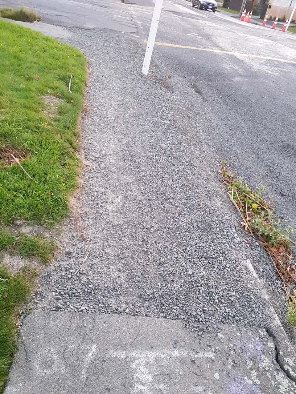The photograph attached to this roading/streets report