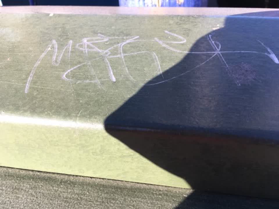 The photograph attached to this graffiti report