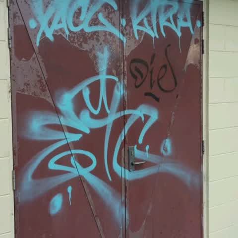 Graffiti, a report photo