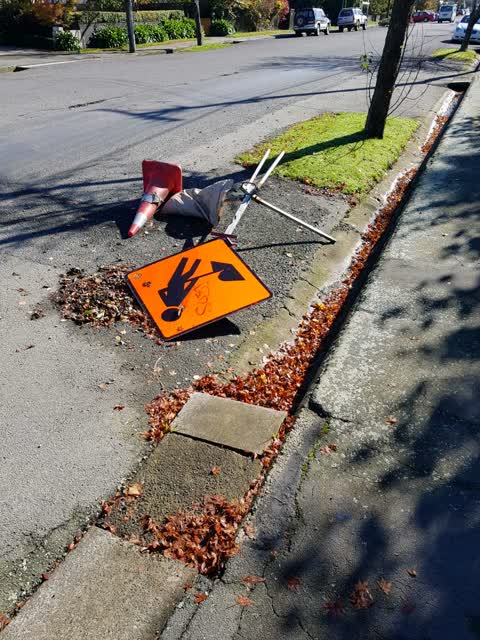 Roading/Streets, a report photo