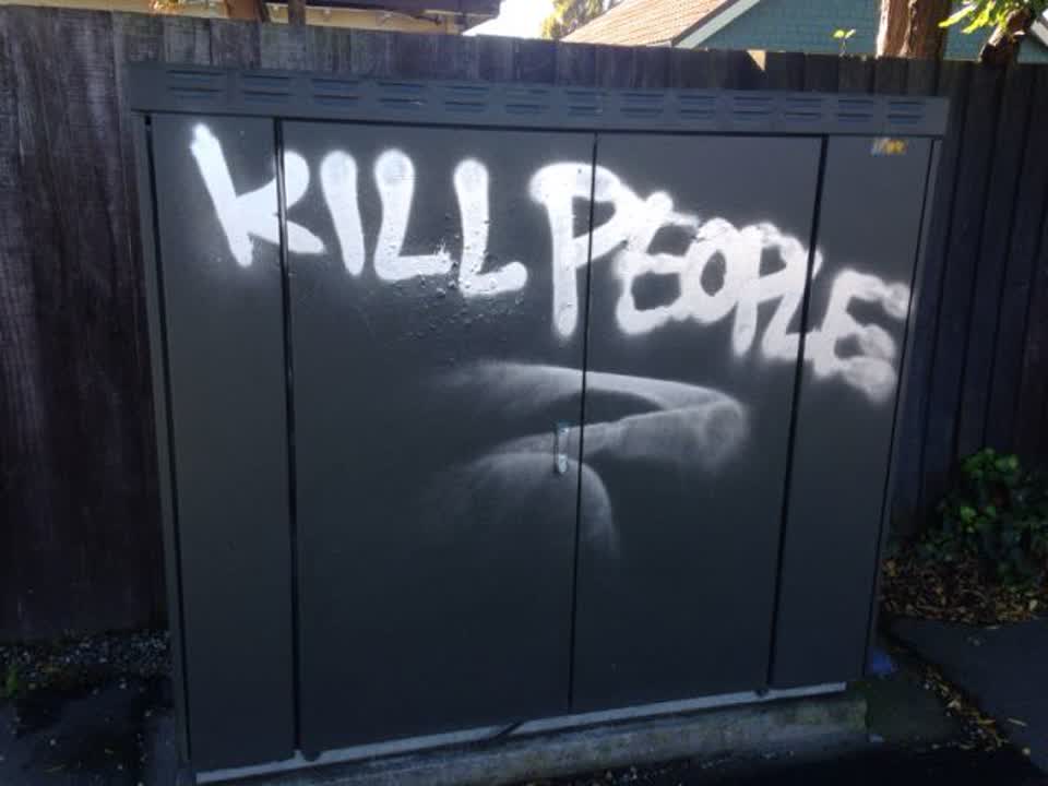 The photograph attached to this graffiti report