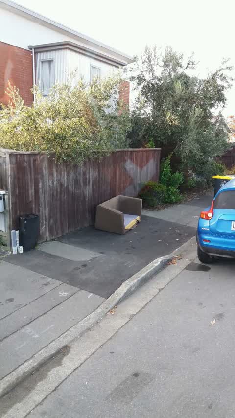 Rubbish/Recycling, a report photo