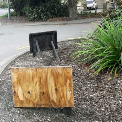 Rubbish/Recycling, a report photo