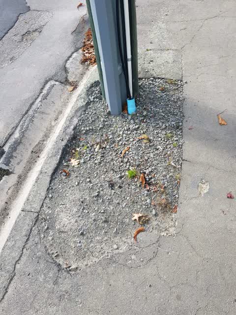 Roading/Streets, a report photo