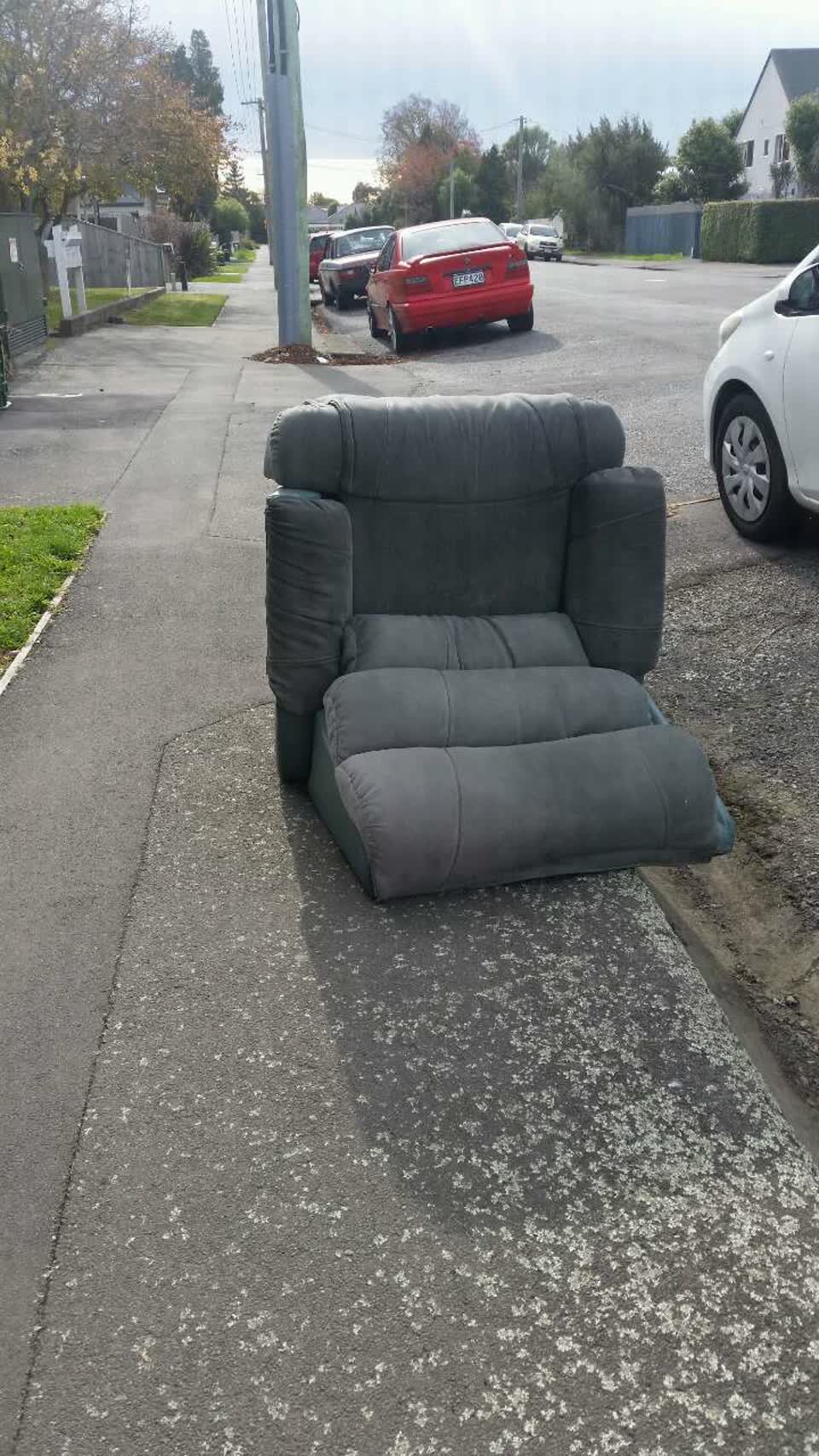 The photograph attached to this roading/streets report