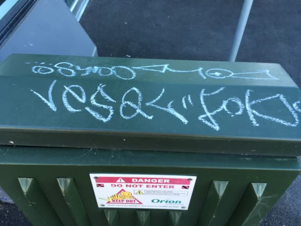 The photograph attached to this graffiti report