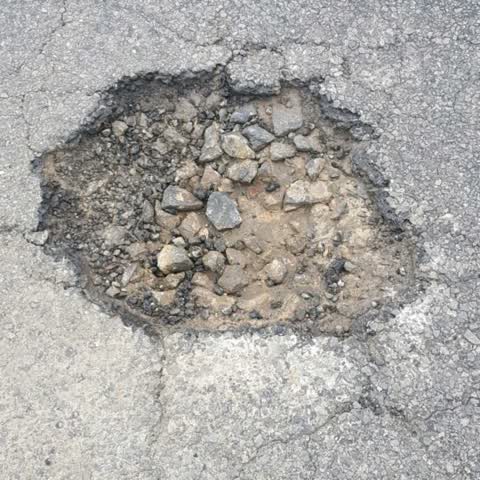 Roading/Streets, a report photo