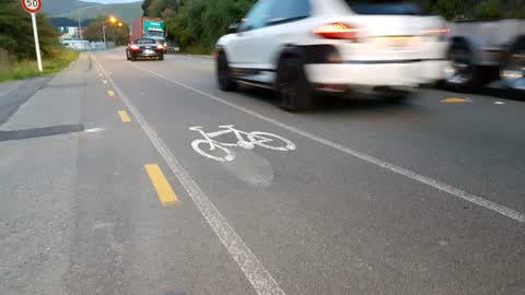 Roading/Streets — a report photo
